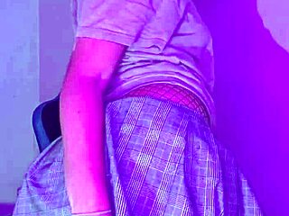 Emo solo girl contrasts rocker vibe