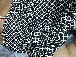 Desi housewife strips naked for hot sex with her big ass bouncing.