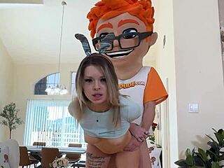 Huge Cock Blowjob and Doggystyle Cumshot for Blonde Tera Winters in Porndudecasting Easter Interview