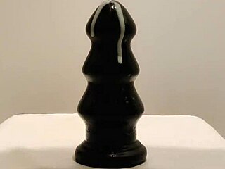 Latexi69 Stuffs Latex Buttplug Deep in Ass for Anal Play