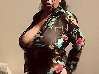 Close-up pussy fingering leads to intense wet masturbation cumshot