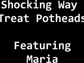 maria spreads small tits in latex gloves for screaming orgasm backstage