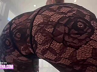 i let dredd stretch my tight latina asshole with his monster bbc...