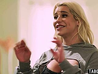 Spencer Scott je teraz moja macocha cheerleaderka 🍆💦