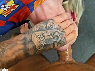 scarlettstclaire's update has me deepthroating and facefucked till i cum