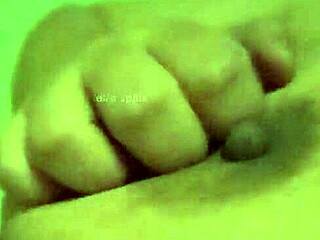 delhi girlfriend's private sextape reveals intimate friend moments