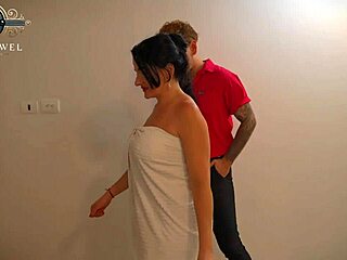 Ωμνή νύμφη μητριά Stella Osorio καβαλάει και γαμάει σκληρά τον θετό γιο Nick Jowel