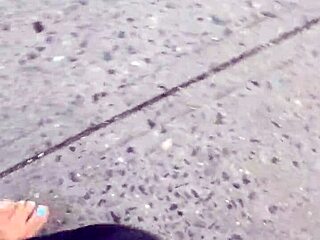 you love these dirty calloused barefoot soles right?