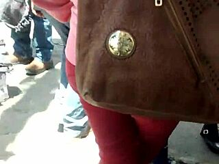 wanna see this sexy princess in heels get her curves worshipped just right?