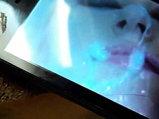 im so big horny after 10 days no cumshot masturbating crazy!!