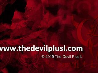 she grabs her toys and fingers pussy to anal dildo bliss over cum