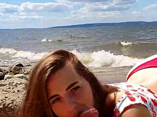 AMAZING RIVER BLOWJOB FROM CRISTALLGLOSS!