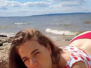 AMAZING RIVER BLOWJOB FROM CRISTALLGLOSS!