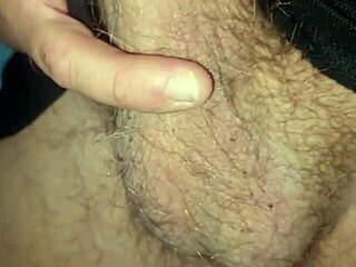 Amateur dude's intense handjob with epic cumshot! 🔥💦