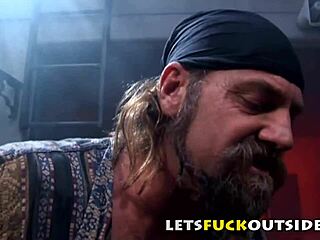 Fishnet Babe Gets Banged Hard in Dark Alley Outdoor Facial Fuck