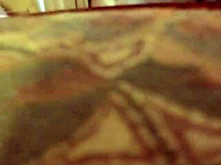 Damn 19-year-old girlfriend slurps cock hungrily!