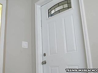 Emotional rush as cute big ass teen Natalie Brooks bounces on huge BBC in reverse cowgirl bliss