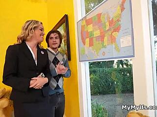 Drilling Sexy Milf Campaign Manager Stockings