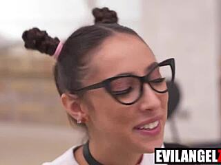 whoa kinky painter takes three huge bbc from yves morgan crew