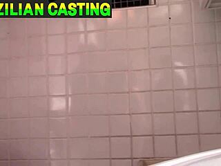 lavadora quebrou, agora paga com buceta e cuzinho apertado da latina gostosa