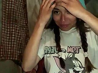 bonneyuwu 16 07 petite putita masturbates in stepdad's garage