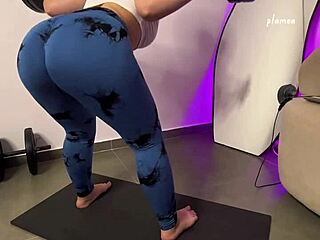 damn that latina's big ass shakes in thong shorts during intense leggings workout session 🏋️‍♀️🍑💦