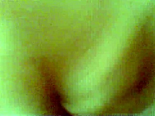 Peruvian amateur captures steamy private moment on camera