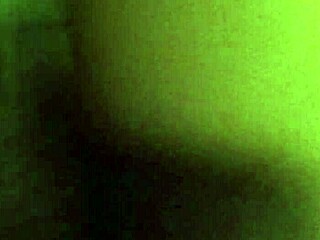 Retro Wet Pussy Amateur Cock Action 2013 Clip