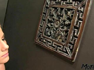 young amateur babe slurps big dick sloppy for mofozo