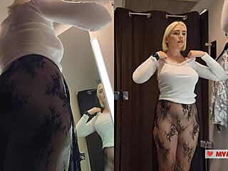 POV espiã tetuda de roupa transparente no provador