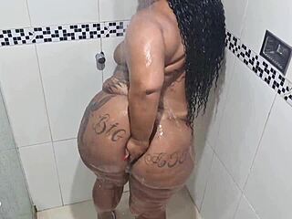 novinho pounds chubby ebony hard in steamy bathroom fuck