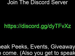 Roblox Girl's Unexpected Poolside Clash with Blonde and Black