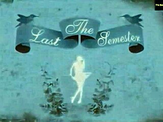 Emotional Latina Stars Shine in Last Semester Capítulo 11