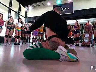 Tina Twerks Her Massive Black Ass