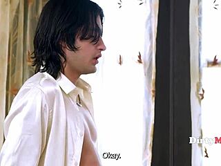 a real milf with a huge hairy bush blows for cash - adores quin elias