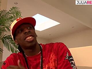 She's showing him the apartment but he's eyeing her huge pussy for a hardcore pounding