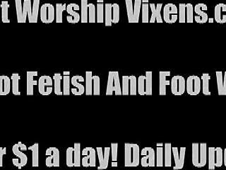 Shilo Lorianna Foot Worship in Heels Tease