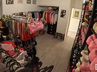 Juniper Ren hooked on Nade Nasty hardcore sex BTS