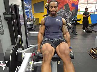 dreads bodybuilder fullbody workout routine muscular tattoo fitness