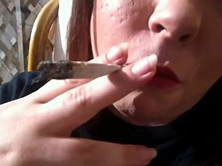 i'm sexy bbw tina snua smokin' cork ciggie with drifts snap inhales double pumpin' nose exhales