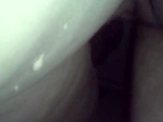 esposa caliente se toca con ganas mira esta turca