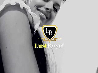 Staane Simmons Dances Bikini Pole Prick Shaved Amazing