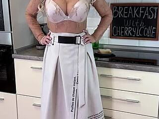 Curvy Cherrylcolle Breakfast in Homemade Lingerie Stockings Session