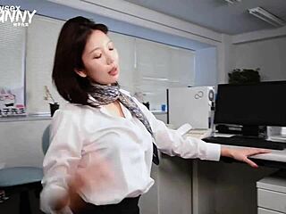 「兔子先生」becomes痴女玲醬社長's office toy - i am yours my charming boss 香月憐!!