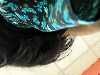 upskirt shots of hot venezolana flashing skirt in public tease