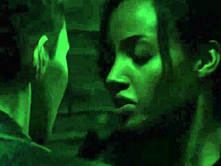 Meagan Tandy Ebony Delivers Perfect Ballbusting Kick Groin Knee Dc Batwoman Tv Serie Season 1 Ruby Rose