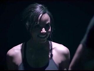 Meagan Tandy Ebony Delivers Perfect Ballbusting Kick Groin Knee Dc Batwoman Tv Serie Season 1 Ruby Rose