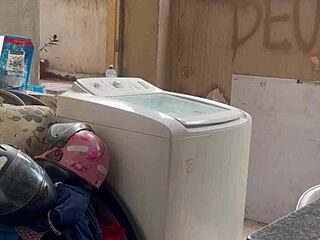 Neighbor spies woman airing huge pussy and tits during laundry