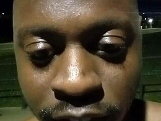 i'm blogging my day back from anal-filled 4th of july holiday fun