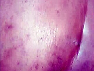 curvy cubana's voluptuous assets tempt in every sway